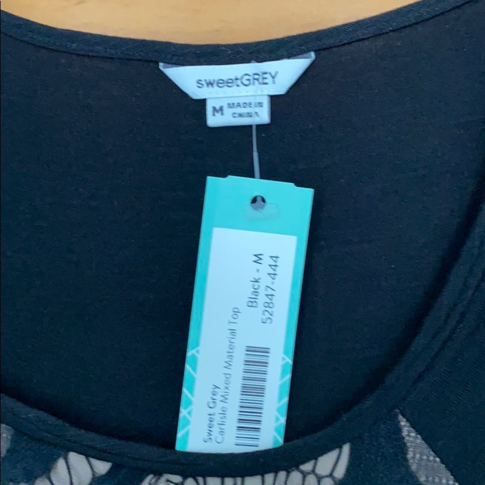 Top - Picture 3 of 5